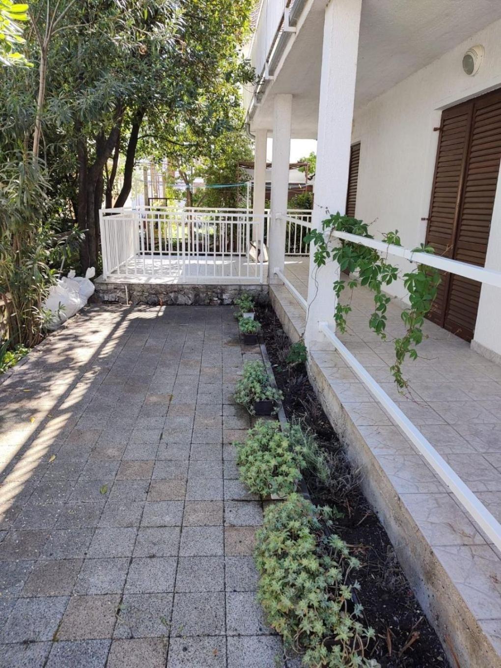 Apartments Vale - 450M To The Beach โวดีเซ ภายนอก รูปภาพ